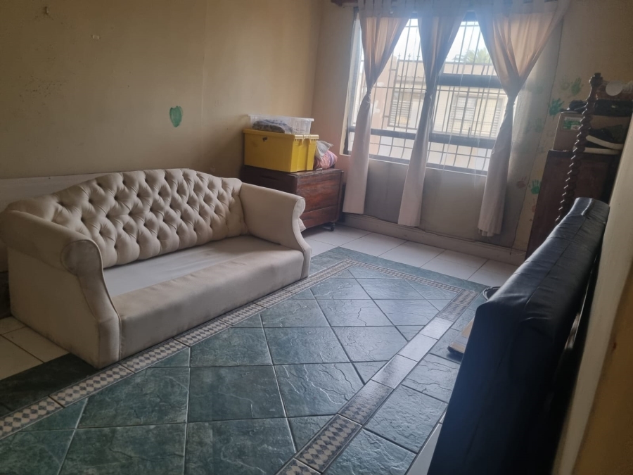 5 Bedroom Property for Sale in Vasco Estate Western Cape